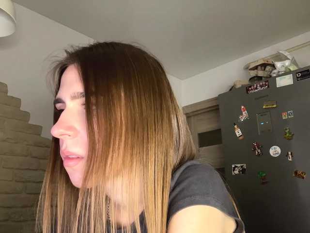 AshantiBadolato live cam on BongaCams