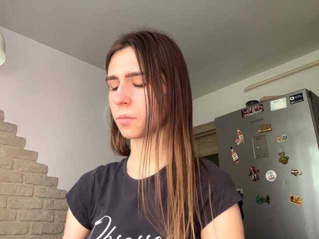 AshantiBadolato live cam on BongaCams