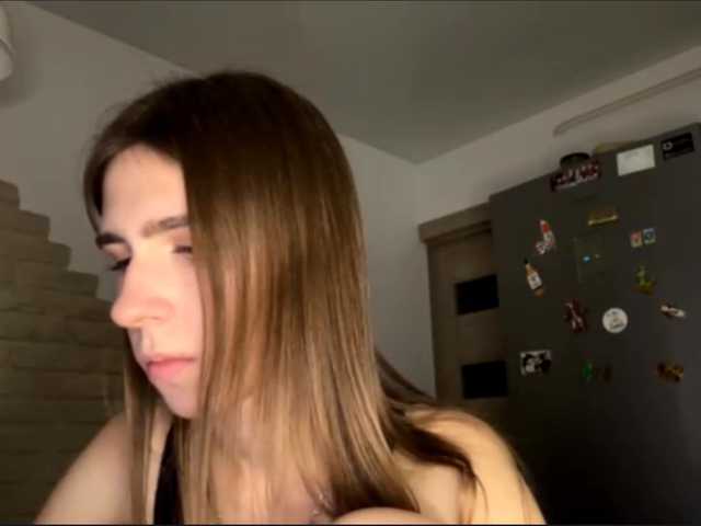 AshantiBadolato live cam on BongaCams