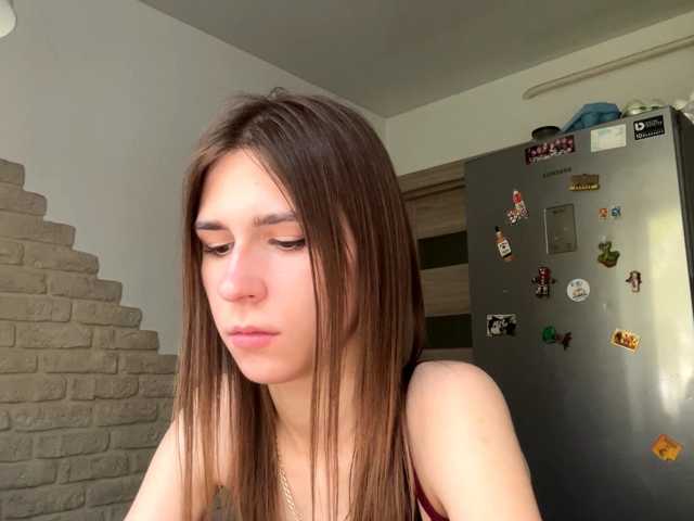 AshantiBadolato live cam preview