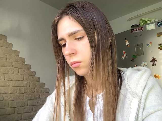 AshantiBadolato's BongaCams show and profile