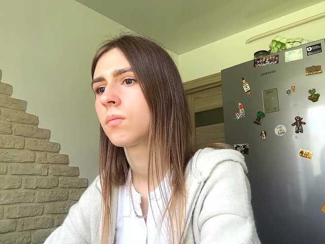 AshantiBadolato's BongaCams show and profile