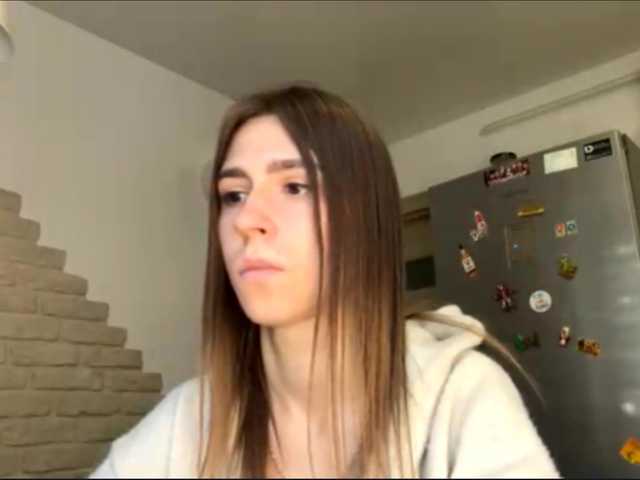 AshantiBadolato live webcam show