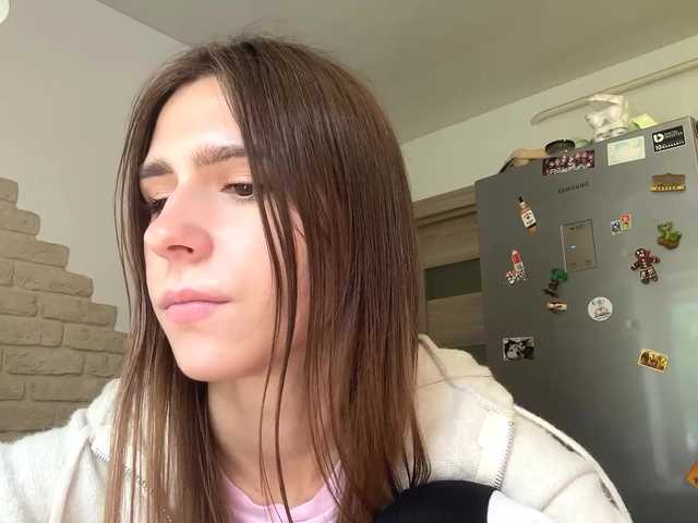 AshantiBadolato live cam on BongaCams