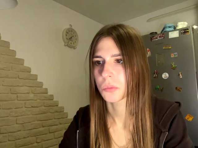 AshantiBadolato live cam preview