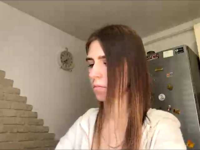 AshantiBadolato live webcam show