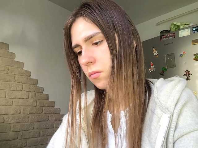 AshantiBadolato's BongaCams show and profile