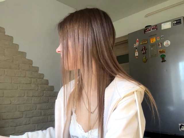 AshantiBadolato live cam on BongaCams