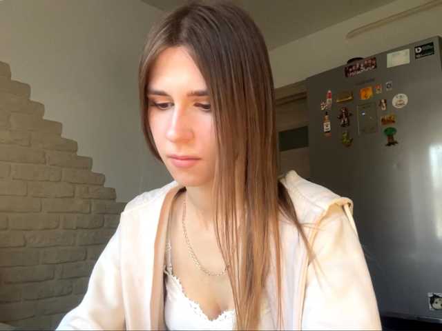 AshantiBadolato live cam on BongaCams