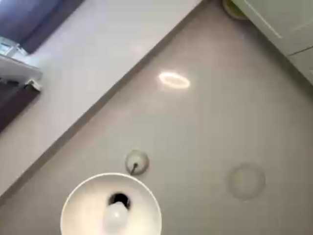 AshantiBadolato live webcam show