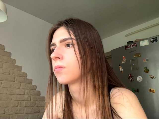 AshantiBadolato live cam on BongaCams