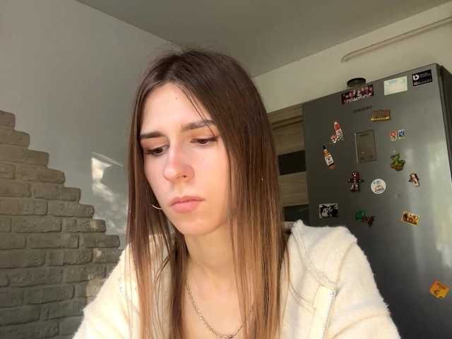 AshantiBadolato — live female cam