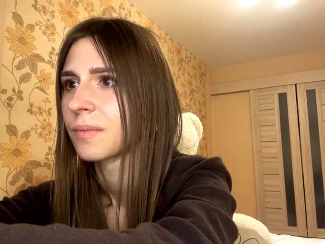 AshantiBadolato live cam preview