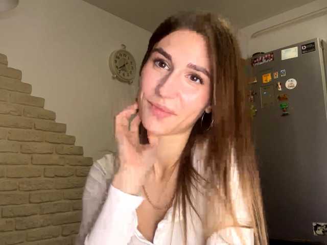 AshantiBadolato live cam on BongaCams