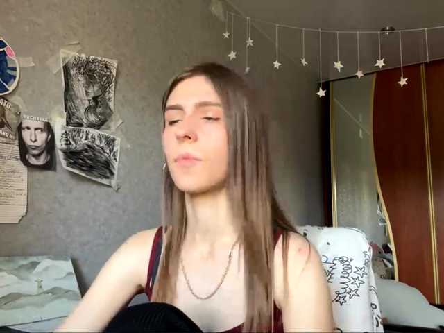 AshantiBadolato live webcam show