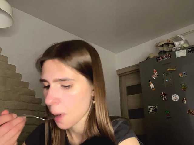 AshantiBadolato live cam on BongaCams