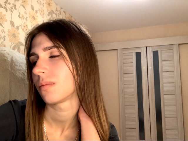 AshantiBadolato live cam on BongaCams