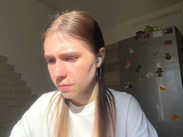 AshantiBadolato's BongaCams show and profile