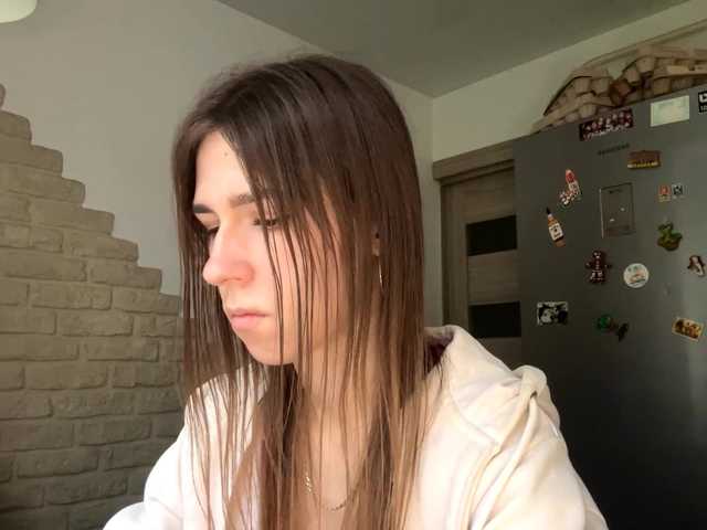 AshantiBadolato live cam on BongaCams