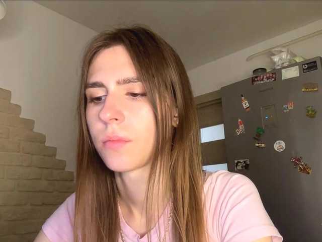 AshantiBadolato live cam on BongaCams