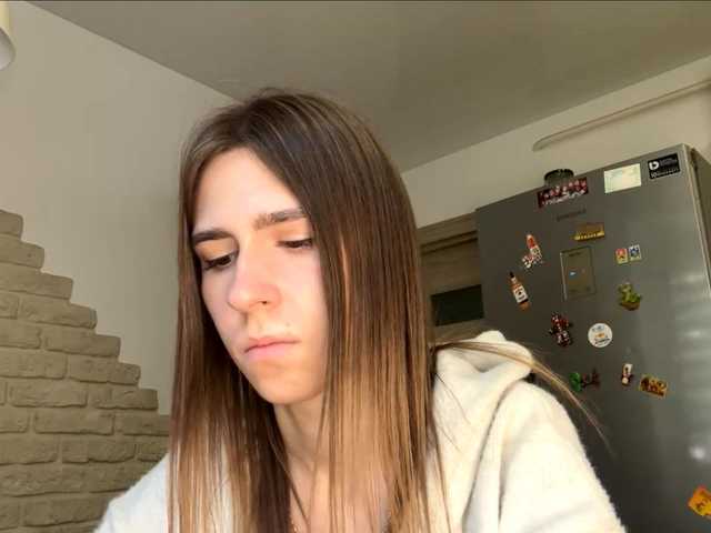 AshantiBadolato live webcam show