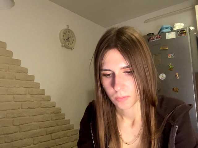 AshantiBadolato live cam preview