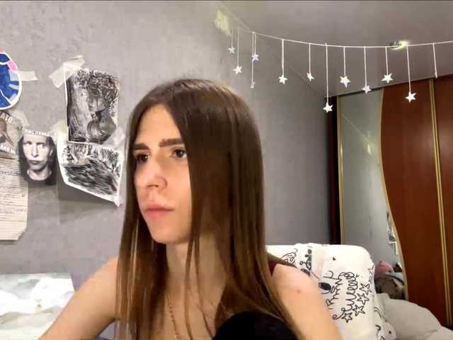 AshantiBadolato live webcam show