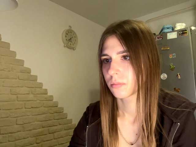 AshantiBadolato live cam preview