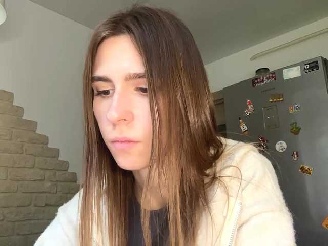AshantiBadolato est une amatrice française réalisant des shows amateur français en direct pour des pourboires exclusifs sur BongaCams. Les tags indiqués par AshantiBadolato sur le site de vidéos prono amateur sont : White/Caucasian,Blonde,Shaved,