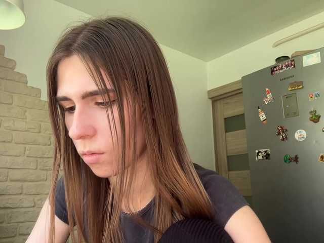 AshantiBadolato live webcam show