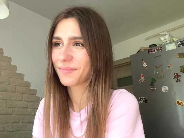 AshantiBadolato live cam on BongaCams