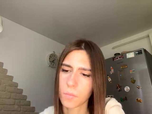 AshantiBadolato live webcam show