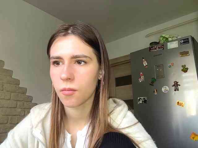 AshantiBadolato webcam