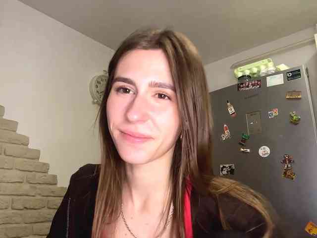 AshantiBadolato webcam