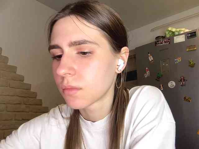 AshantiBadolato webcam