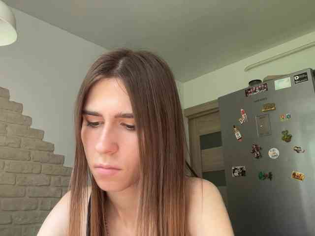 AshantiBadolato webcam