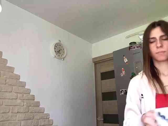 AshantiBadolato webcam