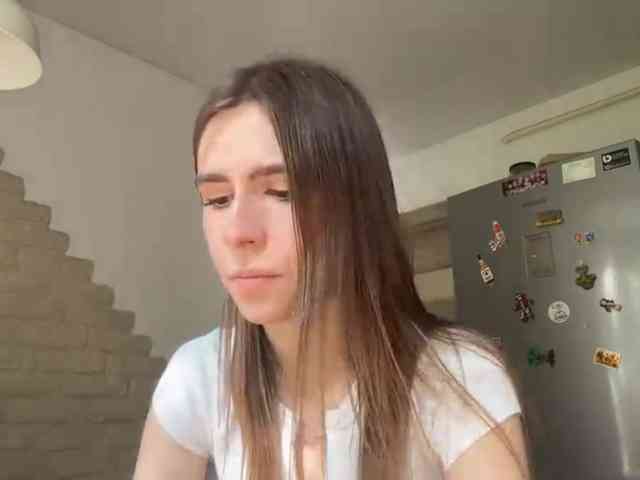AshantiBadolato webcam