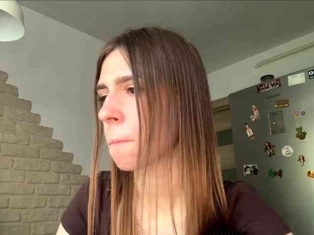 AshantiBadolato webcam