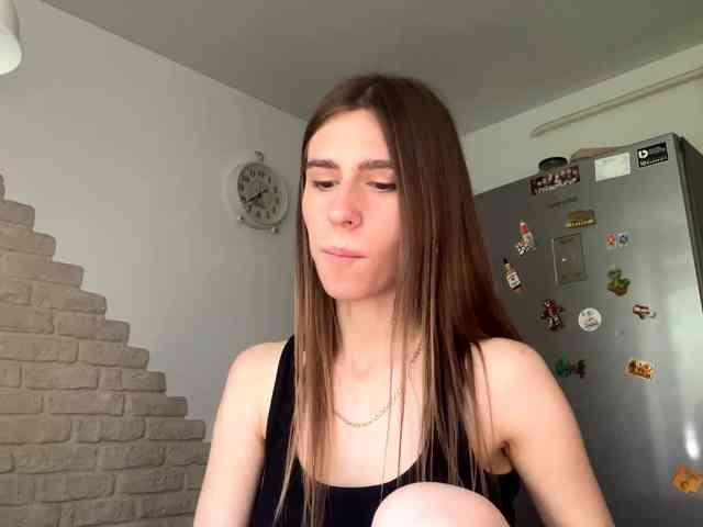 AshantiBadolato webcam