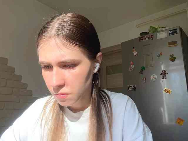 AshantiBadolato webcam