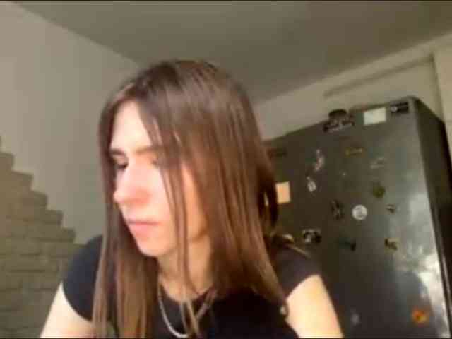 AshantiBadolato webcam