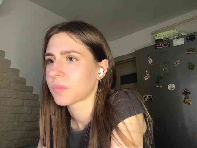 AshantiBadolato webcam