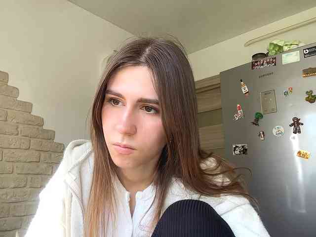 AshantiBadolato webcam