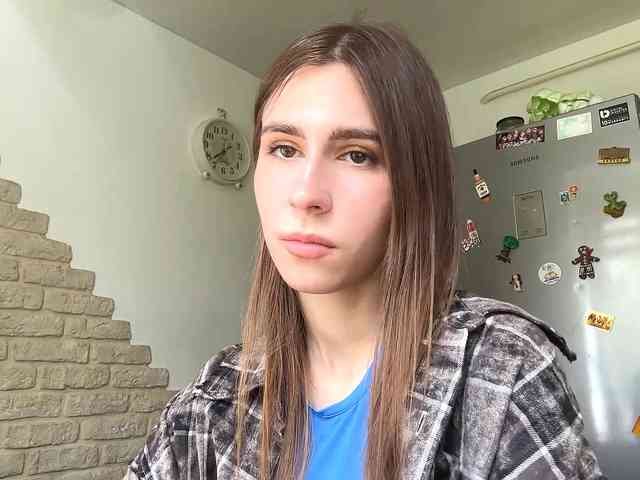 AshantiBadolato webcam