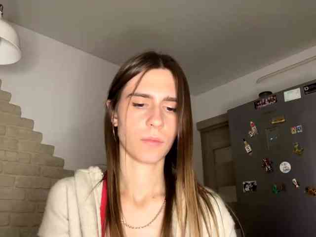 AshantiBadolato webcam