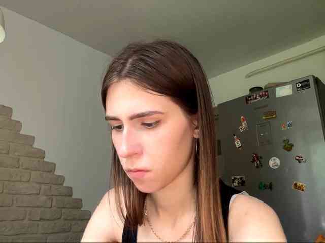AshantiBadolato webcam