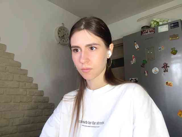 AshantiBadolato webcam