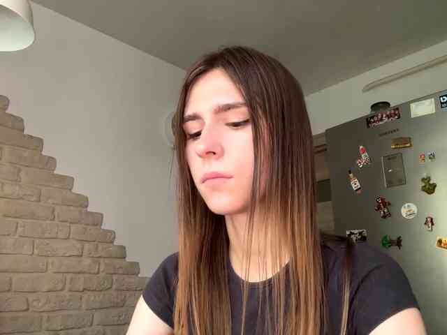 AshantiBadolato webcam