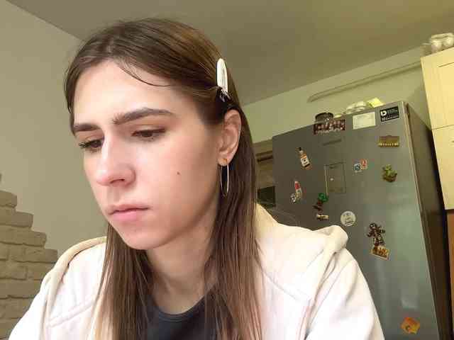 AshantiBadolato webcam